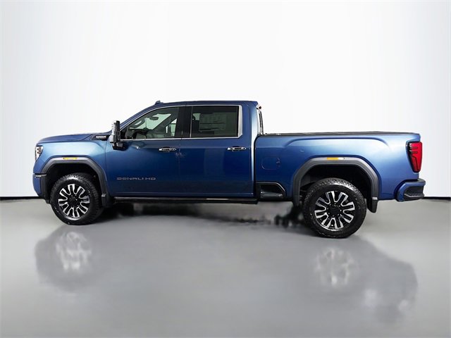New 2025 GMC Sierra 3500 Denali Ultimate image 4
