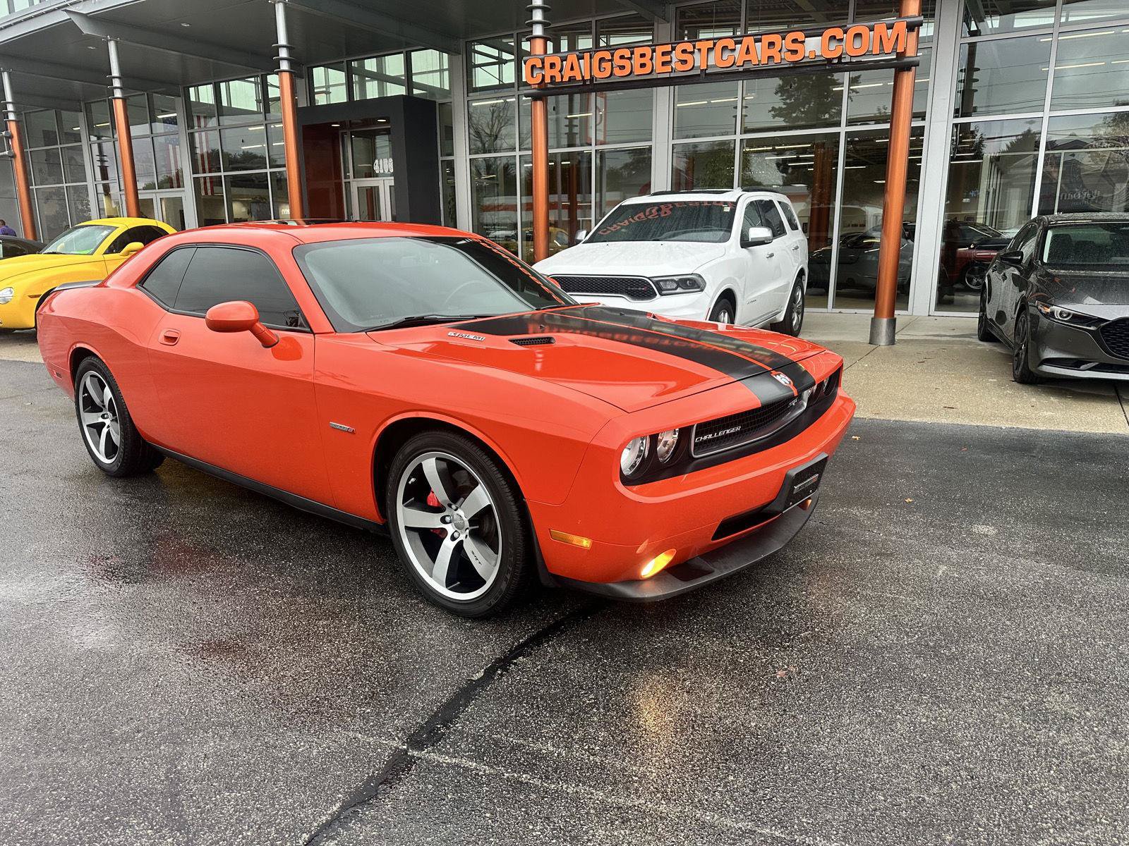 Used 2009 Dodge Challenger SRT8 RWD image 1