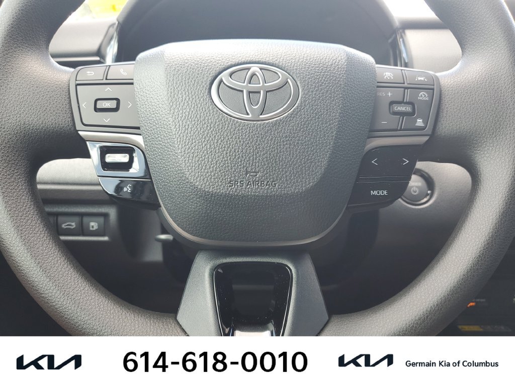 Used 2026 Toyota Camry LE w/ Convenience Package FWD image 22