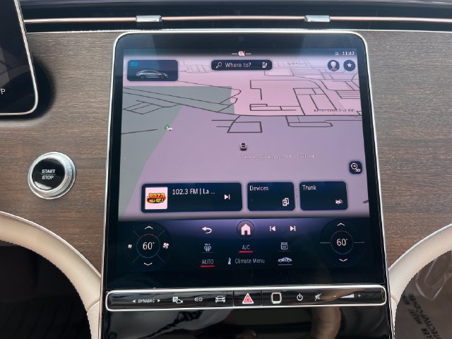 Used 2022 Mercedes-Benz EQS 450+ Sedan image 23
