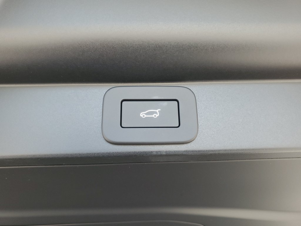 New 2027 Land Rover Range Rover Long Wheelbase SE AWD/4WD image 33