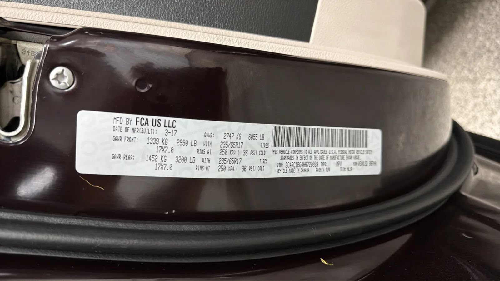 Used 2017 Chrysler Pacifica Touring-L FWD image 28