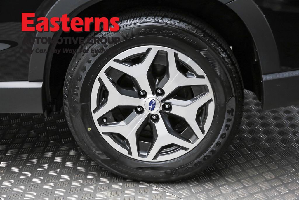 Used 2023 Subaru Forester Premium image 8