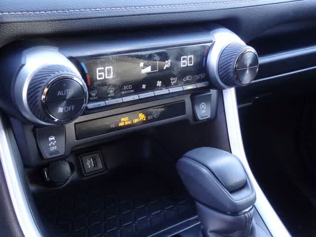 Certified 2024 Toyota RAV4 XLE FWD image 23