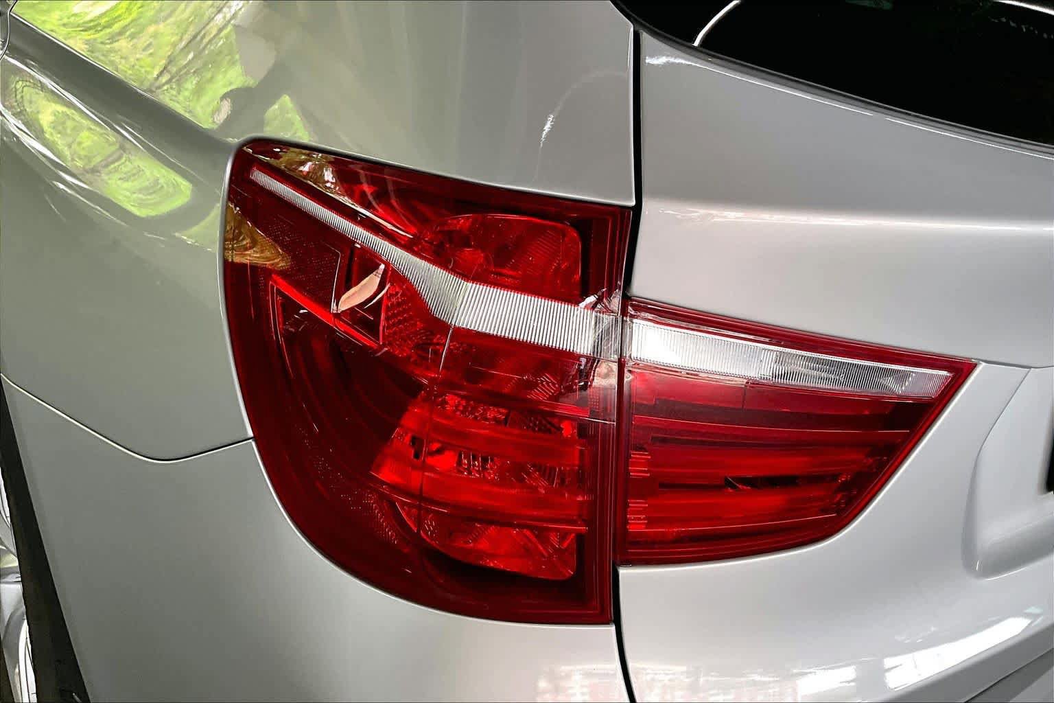 Used 2016 BMW X3 xDrive28i AWD/4WD image 28