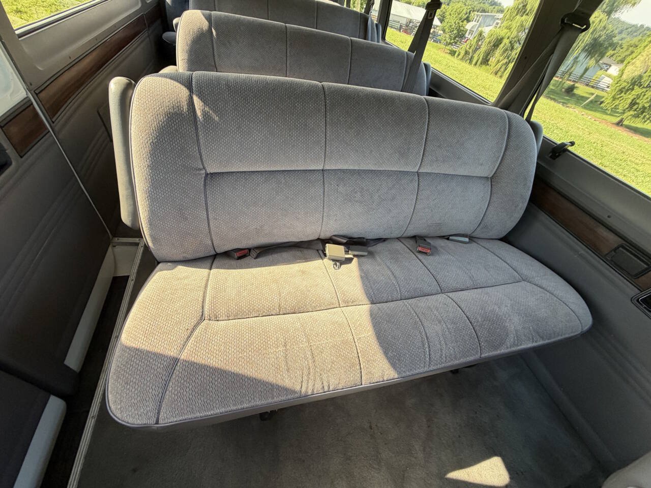 Used 1994 Dodge B350 RWD image 25