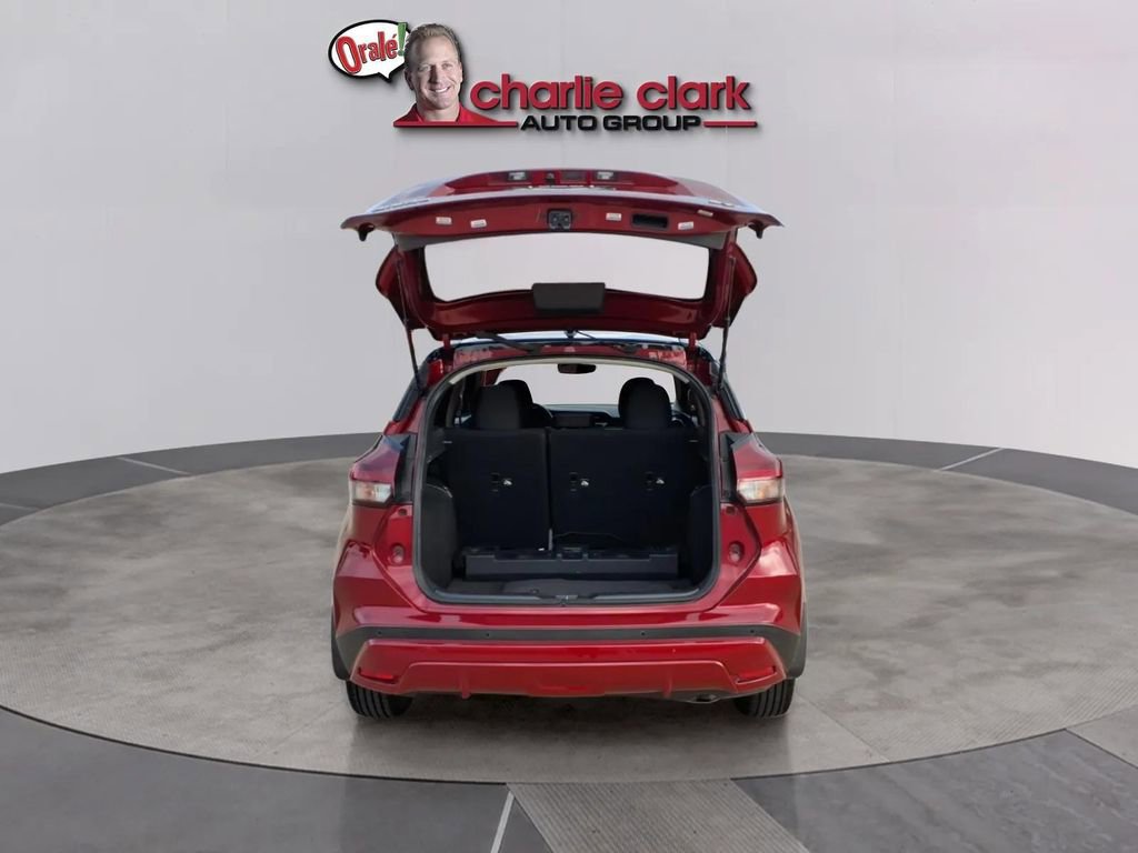 Used 2021 Nissan Kicks SV w/ Interior Electronics Package FWD image 20
