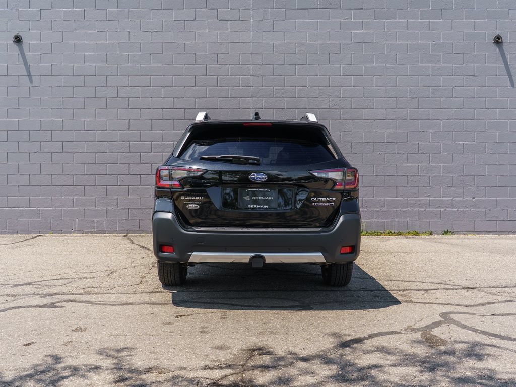 Used 2025 Subaru Outback Touring XT AWD/4WD image 6