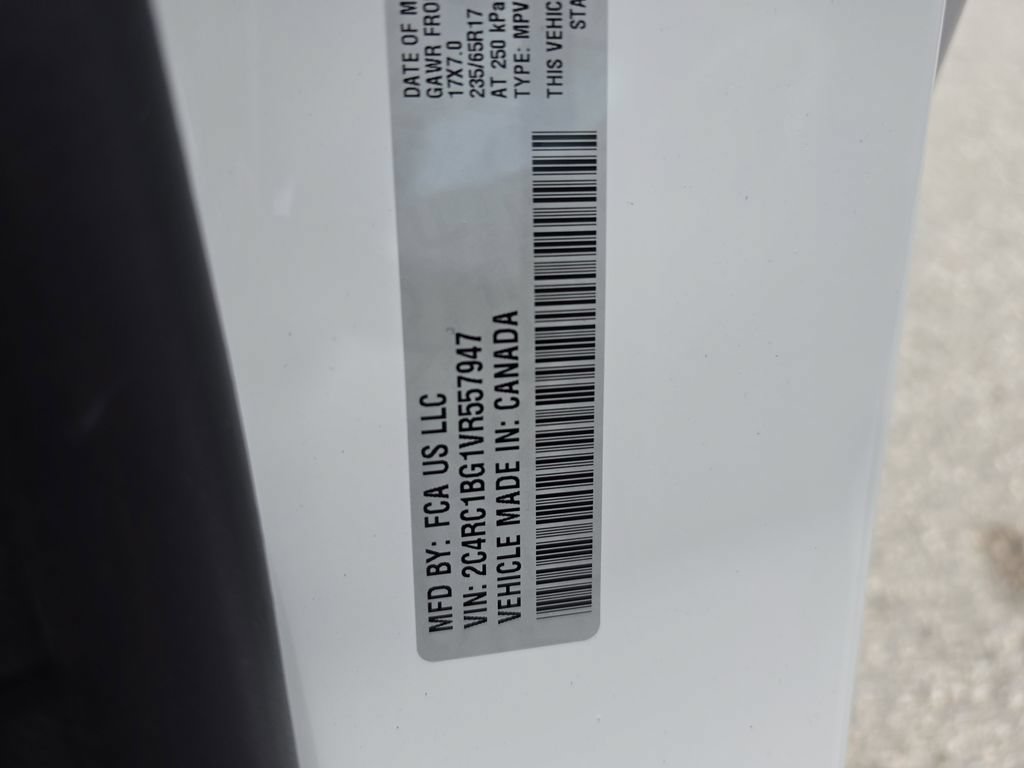 New 2027 Chrysler Pacifica Select w/ Family Tech Group FWD image 34