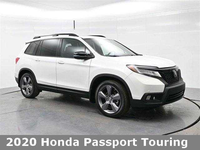 Used 2020 Honda Passport Touring image 1