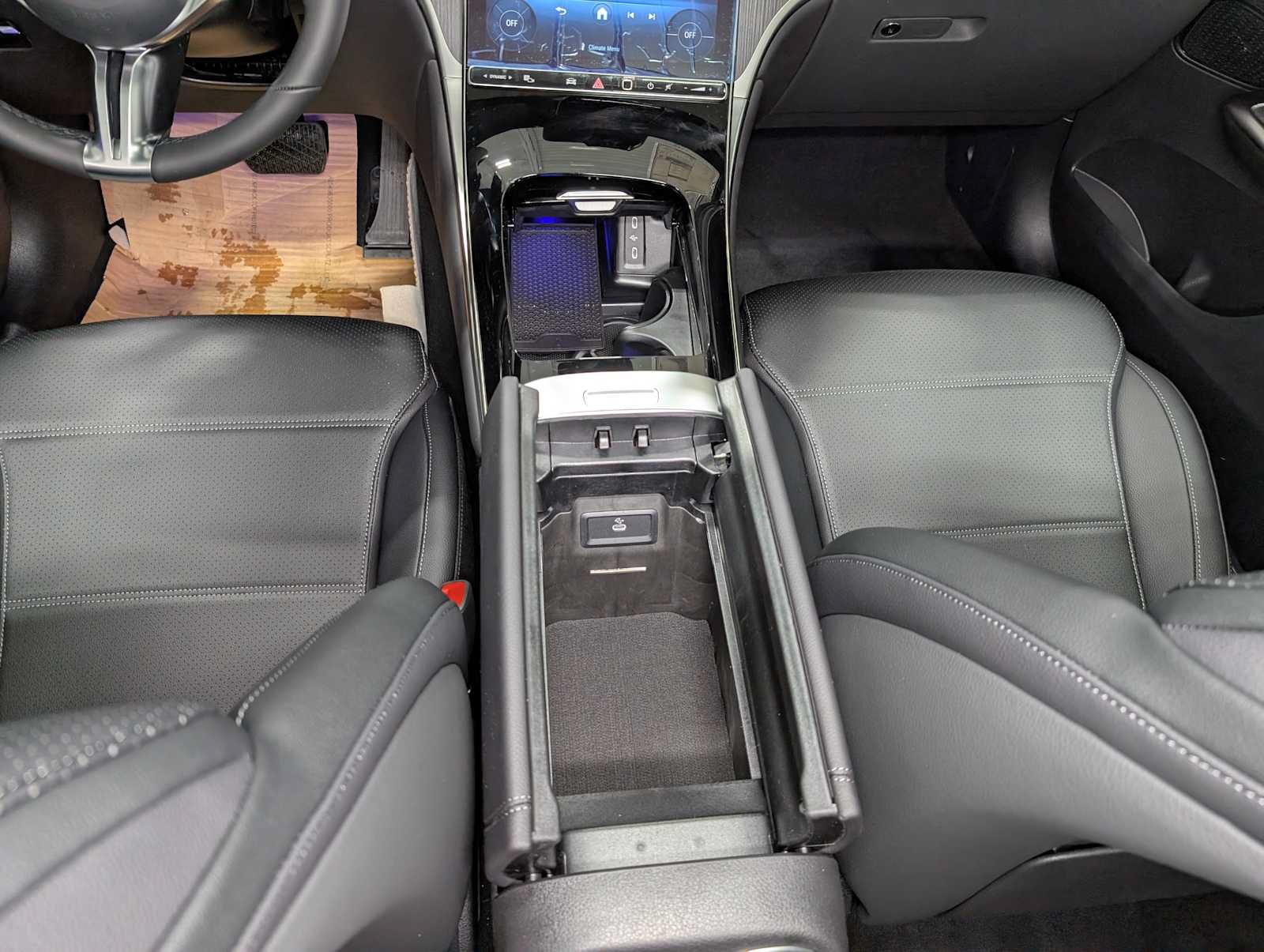 New 2026 Mercedes-Benz GLC 300 4MATIC image 18