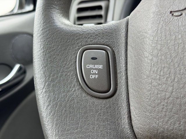 Used 2002 Saturn L-Series L200 image 8