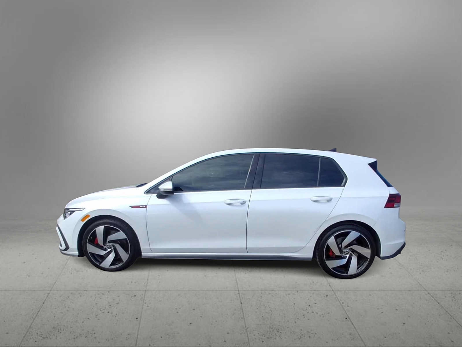 Used 2023 Volkswagen GTI SE FWD image 5