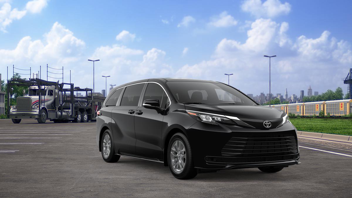 New 2026 Toyota Sienna LE AWD/4WD image 17