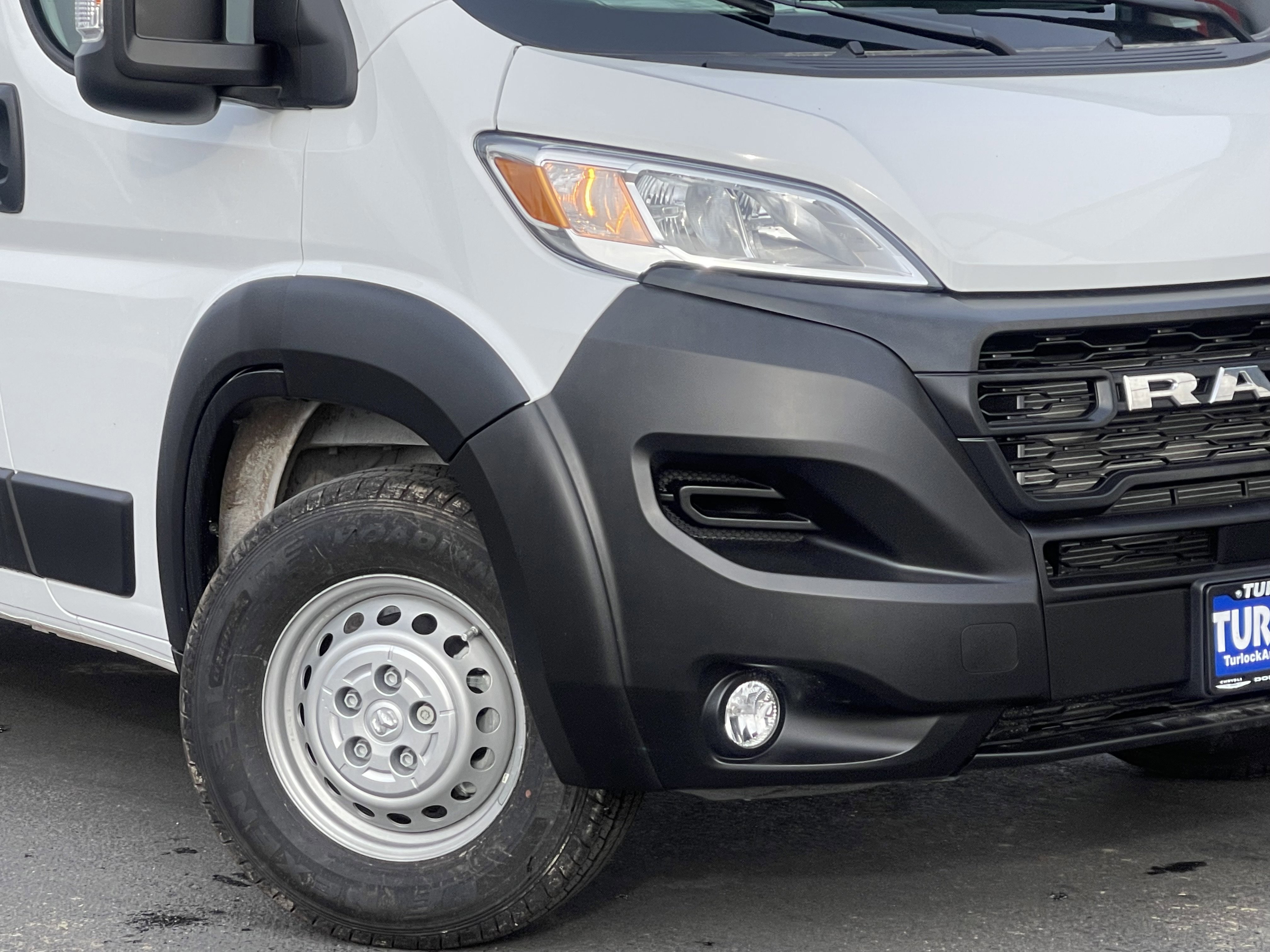 New 2025 RAM ProMaster 2500 w/ Convenience Group image 2