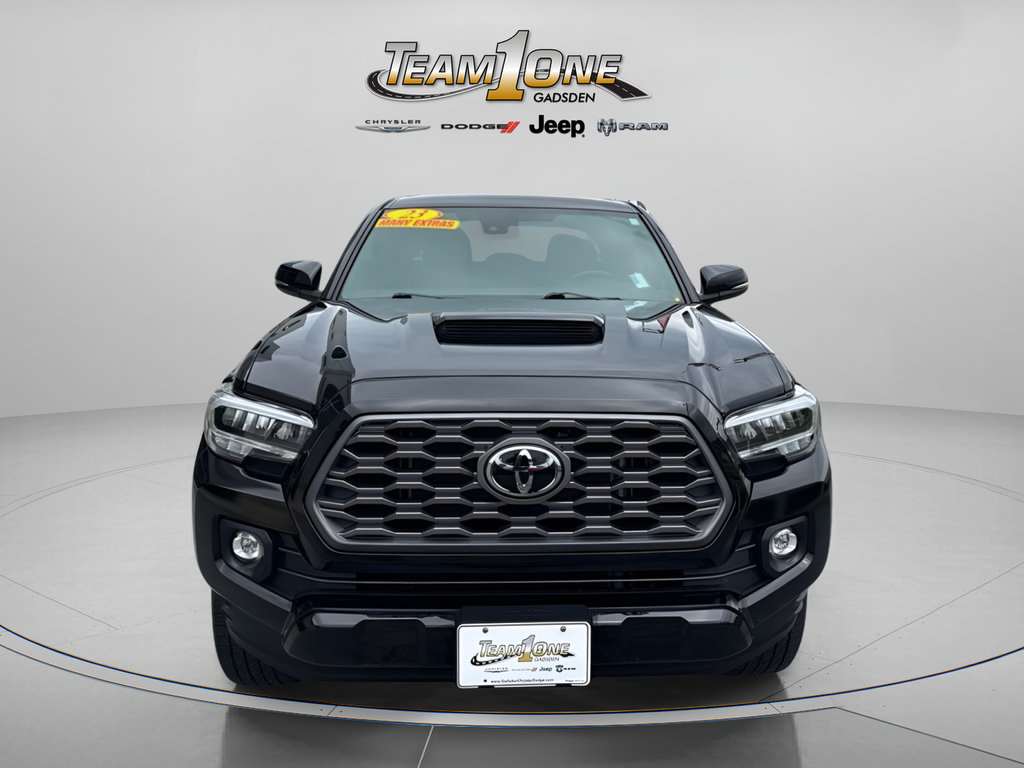 Used 2023 Toyota Tacoma TRD Sport AWD/4WD image 3