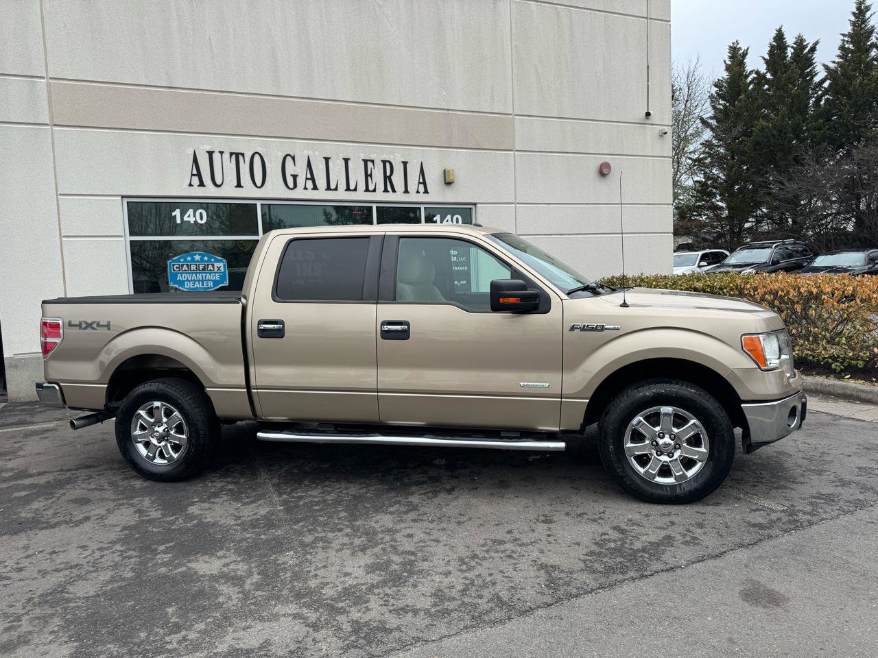 Used 2013 Ford F150 XLT w/ XLT Chrome Pkg image 2