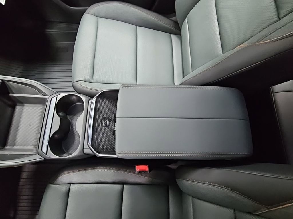 New 2026 GMC Terrain AT4 w/ Convenience Package III image 20