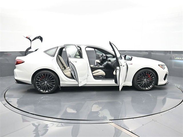 Used 2022 Acura TLX Type S image 32