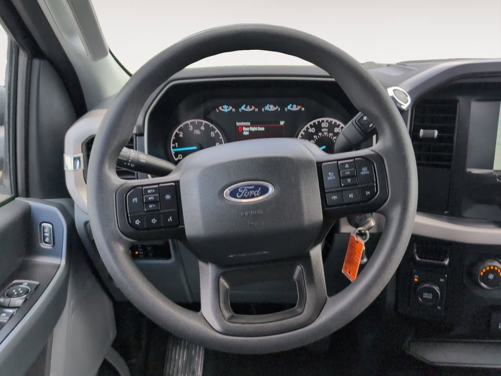 Used 2023 Ford F150 XLT AWD/4WD image 12