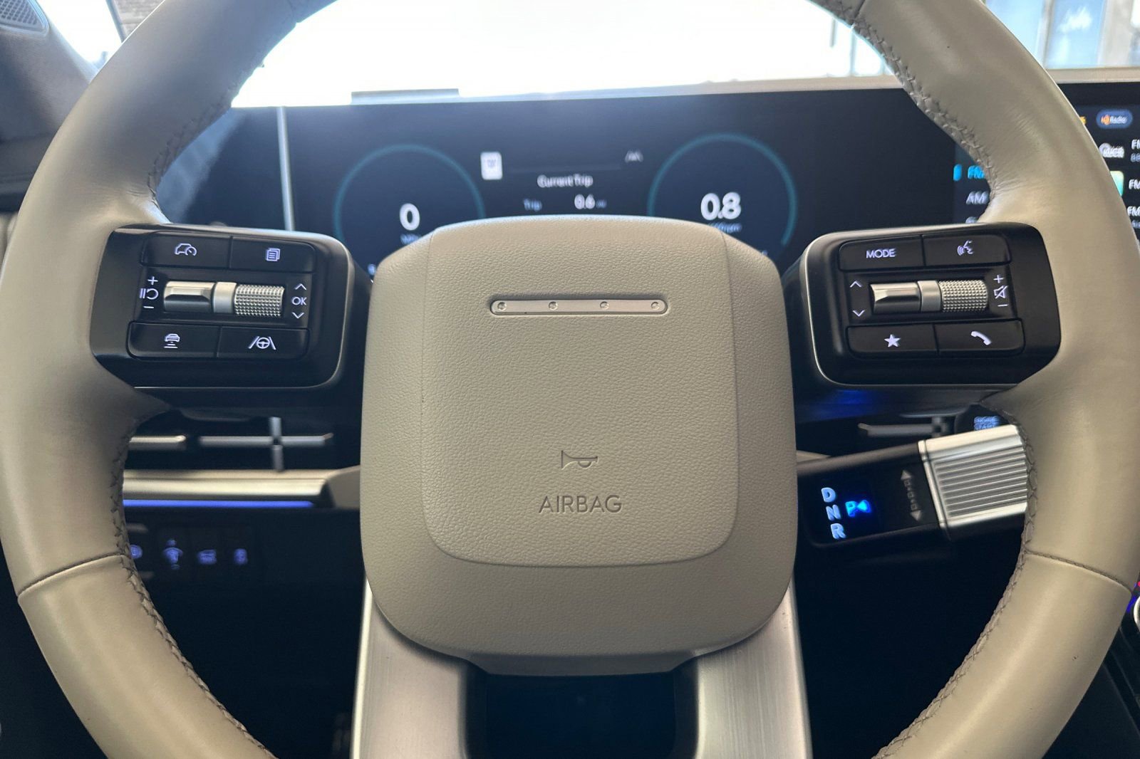 Used 2024 Hyundai Santa Fe Limited image 23