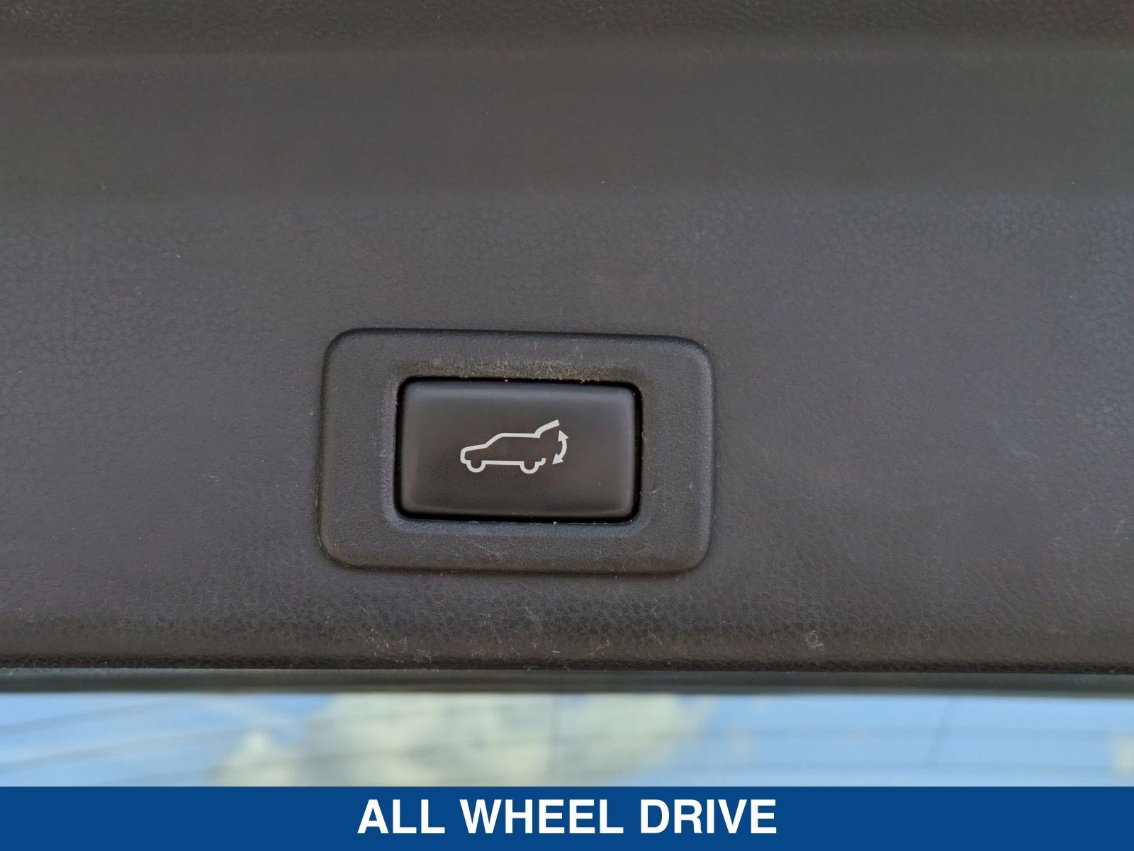 Used 2019 Subaru Ascent Premium image 14