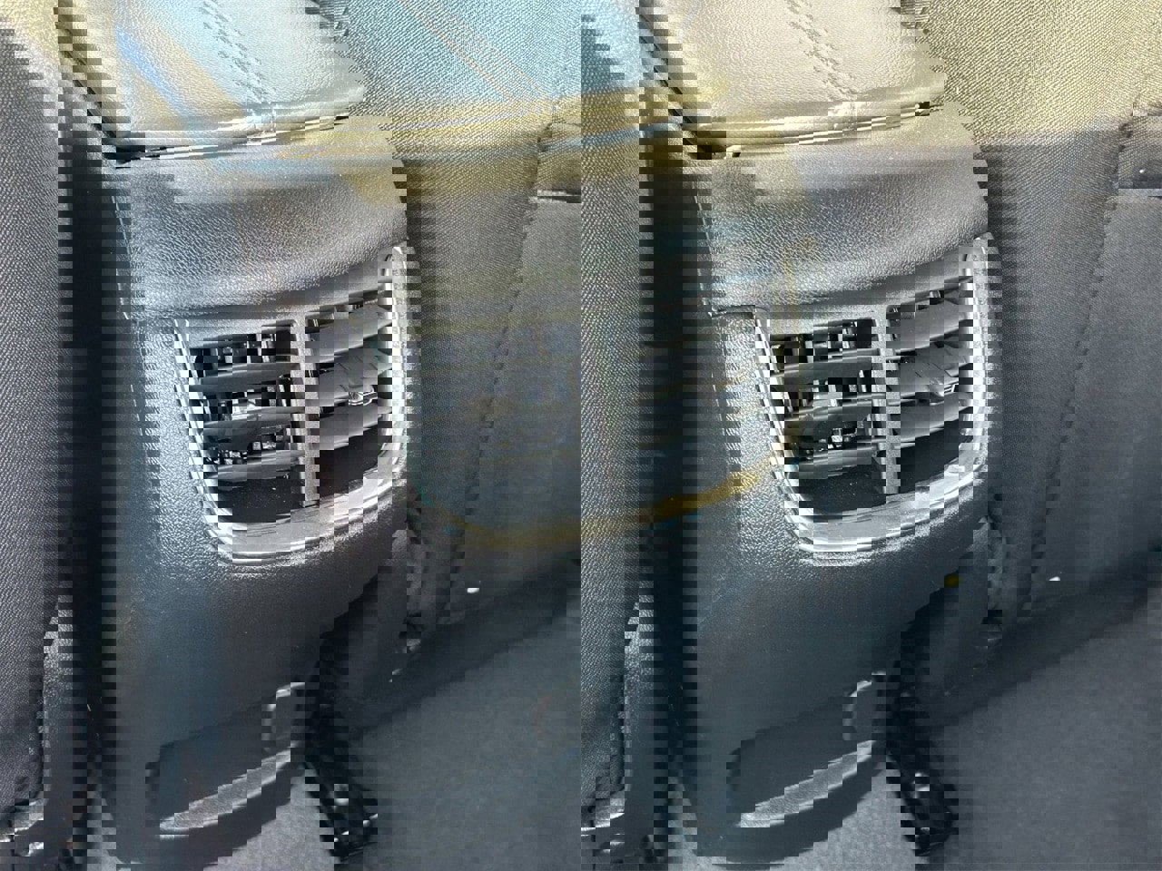 Used 2024 Chevrolet Malibu LT image 14