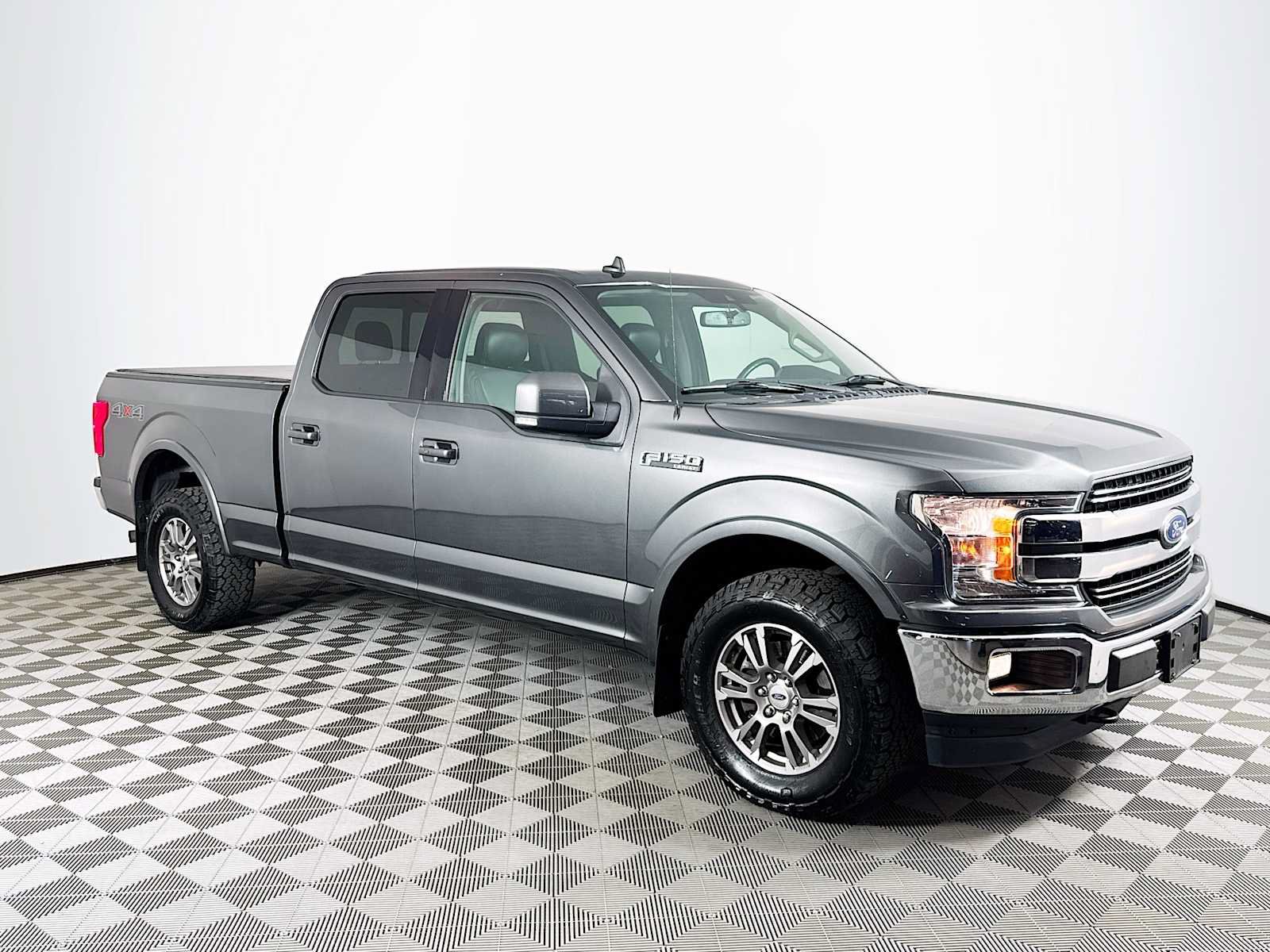 Used 2019 Ford F150 Lariat w/ Equipment Group 501A Mid AWD/4WD image 3