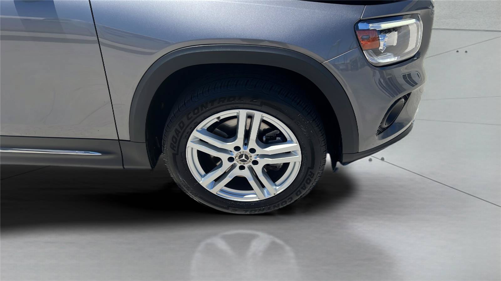 Used 2022 Mercedes-Benz GLB 250 image 19