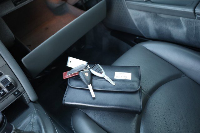 Used 2006 Porsche Cayman S image 33