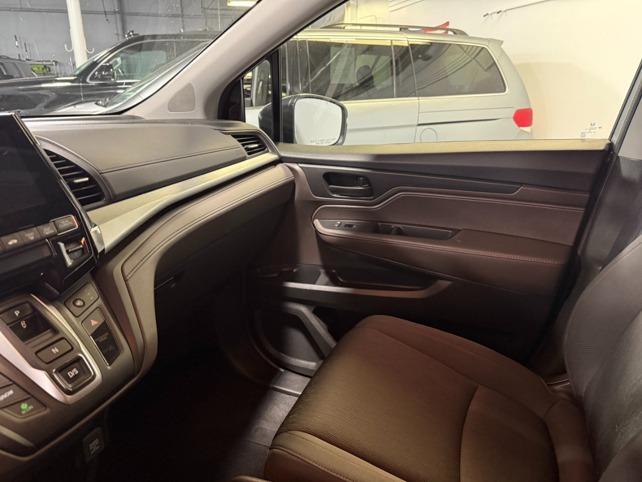 Used 2022 Honda Odyssey EX image 9