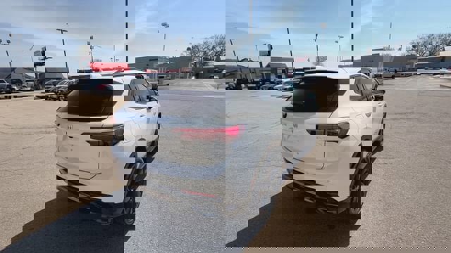 New 2026 Buick Envision Sport Touring image 7