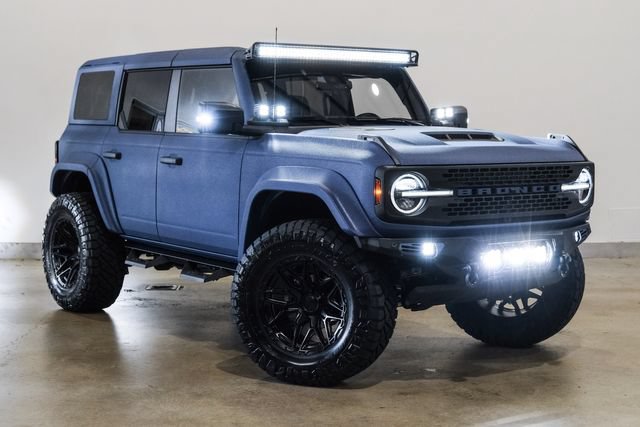 Used 2025 Ford Bronco Badlands AWD/4WD image 5