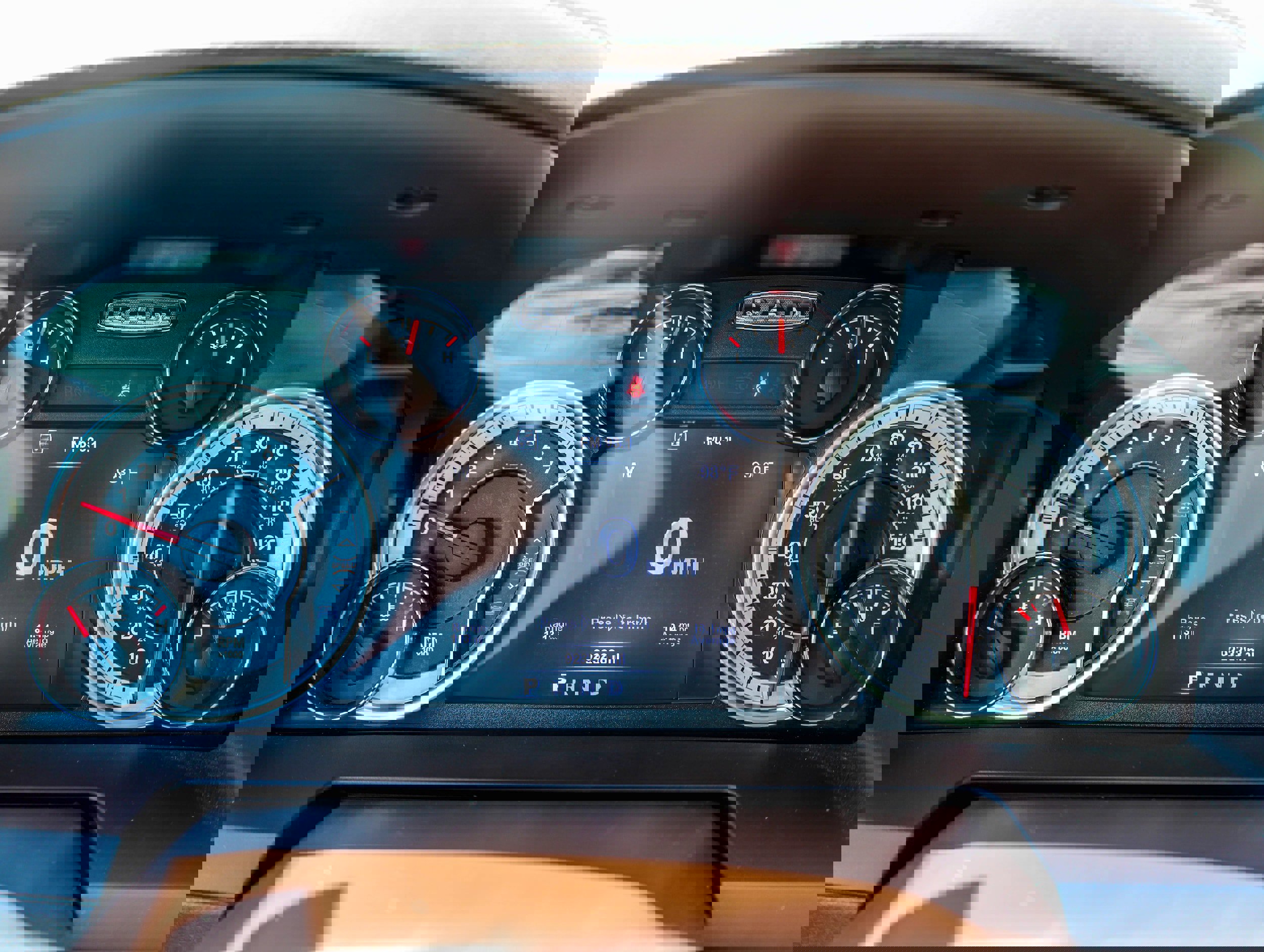 Used 2018 RAM 1500 Laramie w/ Convenience Group image 20