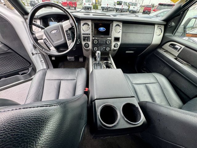 Used 2017 Ford Expedition Limited AWD/4WD image 10