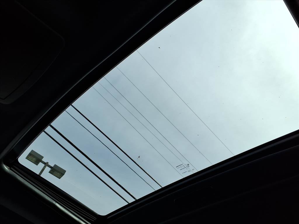 Used 2022 Dodge Challenger R/T w/ Blacktop Package image 13