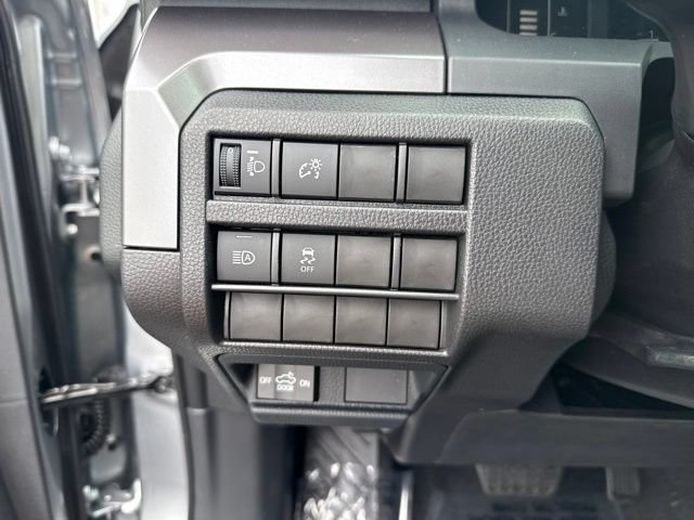 Used 2026 Toyota Tacoma SR5 AWD/4WD image 13