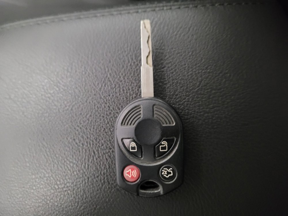 Used 2018 Ford Focus SE FWD image 32