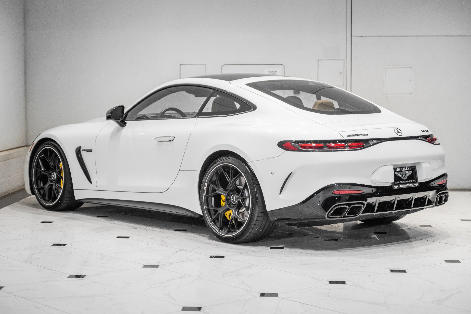 Used 2025 Mercedes-Benz AMG GT 63 image 7