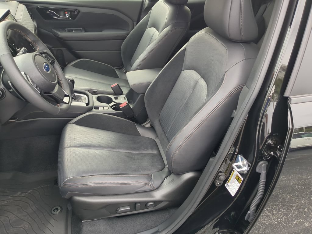 Certified 2025 Subaru Forester Touring AWD/4WD image 20