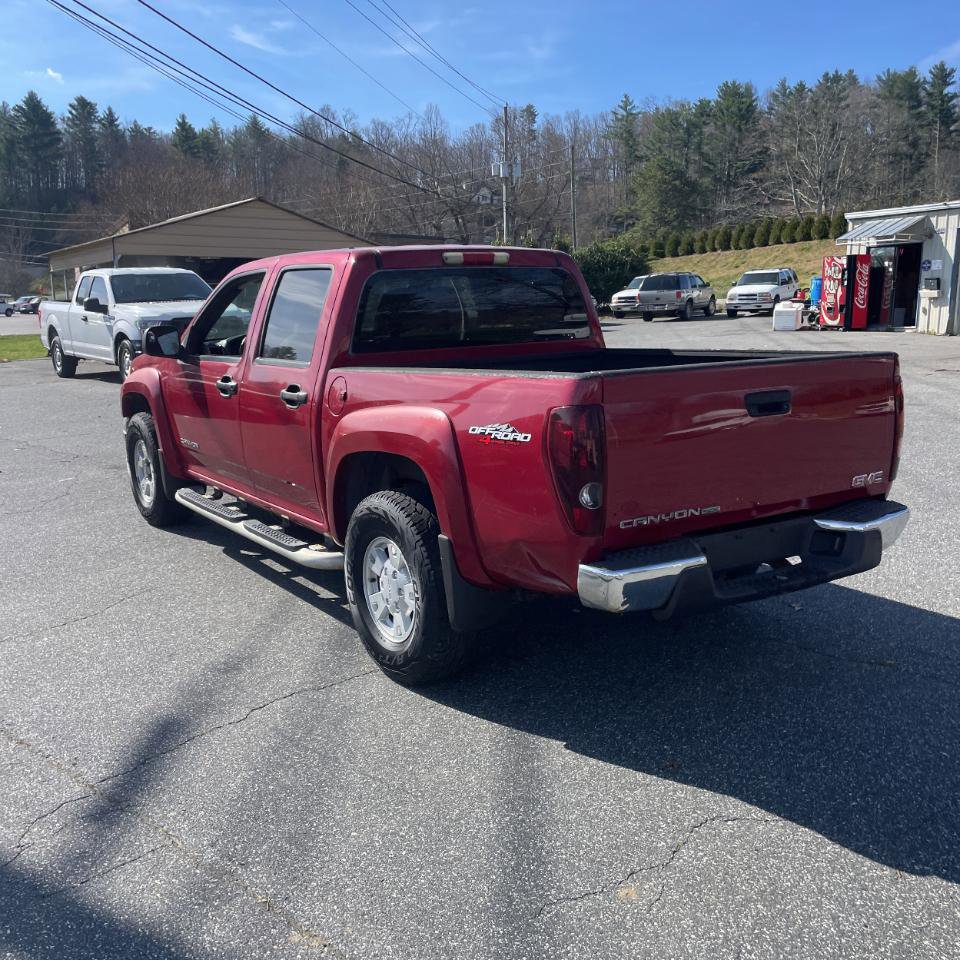 Used 2005 GMC Canyon SLE AWD/4WD image 10