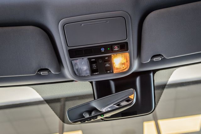 Used 2020 Honda Odyssey Elite image 36