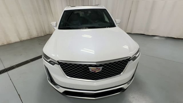 Certified 2024 Cadillac XT6 Premium Luxury w/ Technology Package AWD/4WD image 3