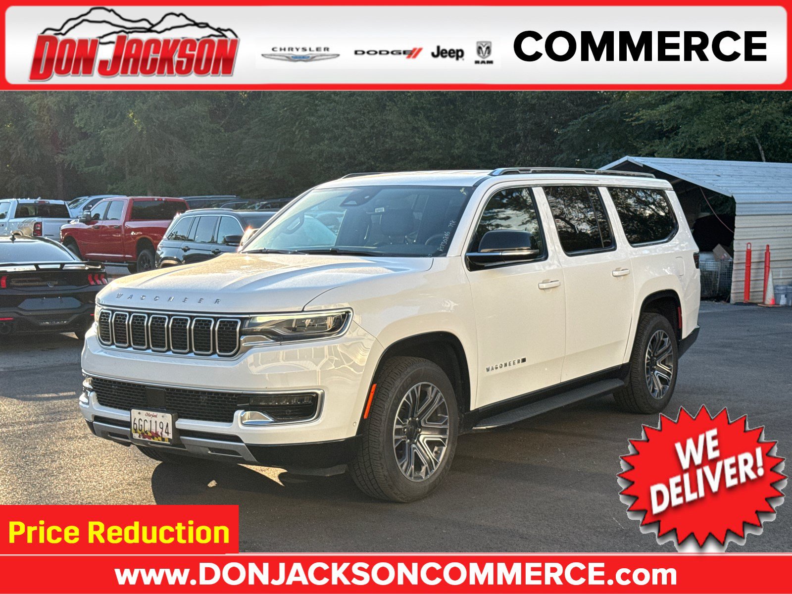 Used 2024 Jeep Wagoneer L Series II w/ Flexible Seating Group AWD/4WD image 1