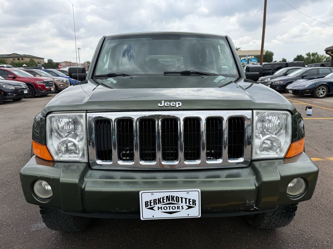 Used 2008 Jeep Commander Sport image 8