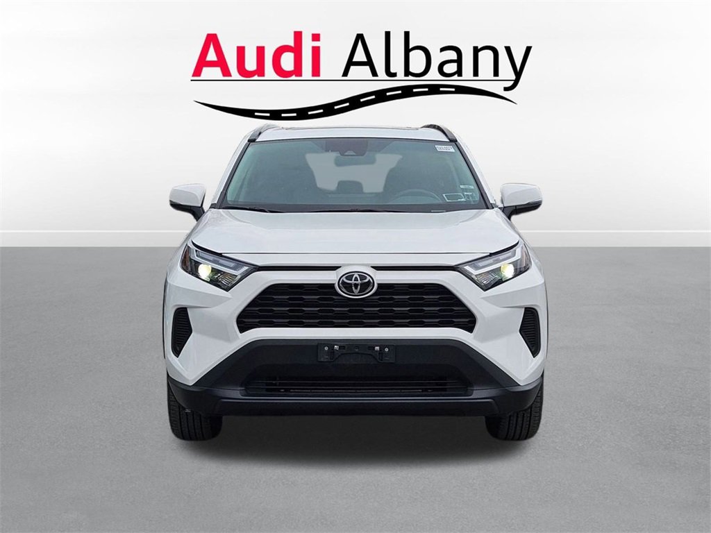 Used 2024 Toyota RAV4 XLE image 9