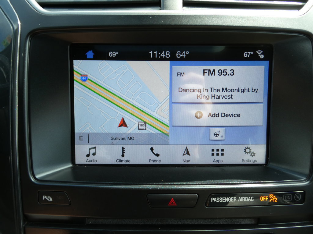 Used 2018 Ford Explorer XLT w/ Equipment Group 202A FWD image 32