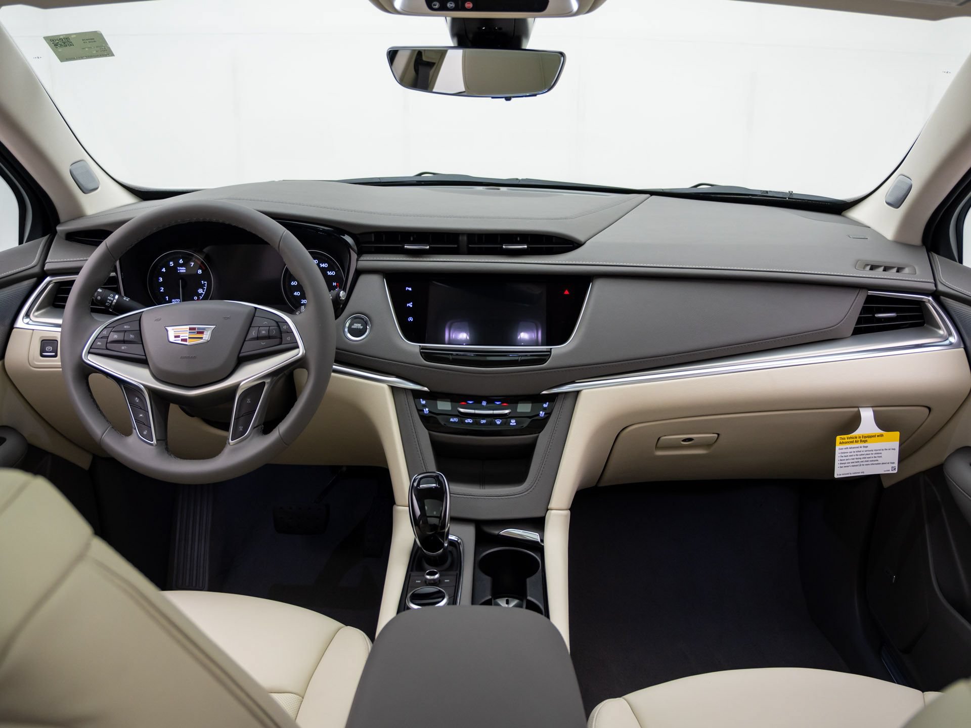 New 2026 Cadillac XT5 Premium Luxury w/ Driver Assist Package AWD/4WD image 9