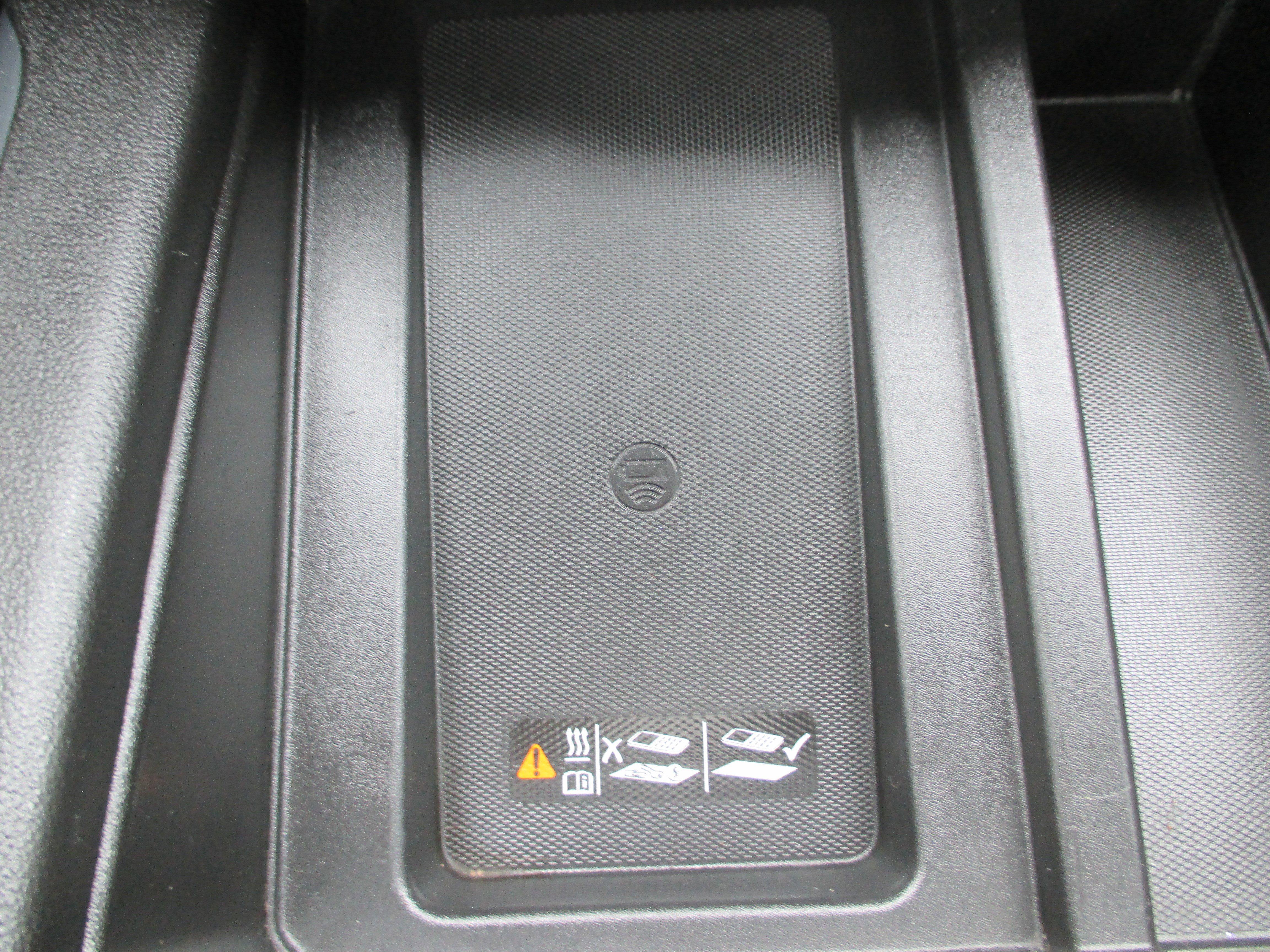 Used 2020 Chevrolet Silverado 2500 LTZ w/ LTZ Premium Package image 27