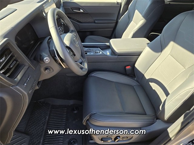 Used 2026 Lexus GX 550 w/ Accessory Package (2T) image 10